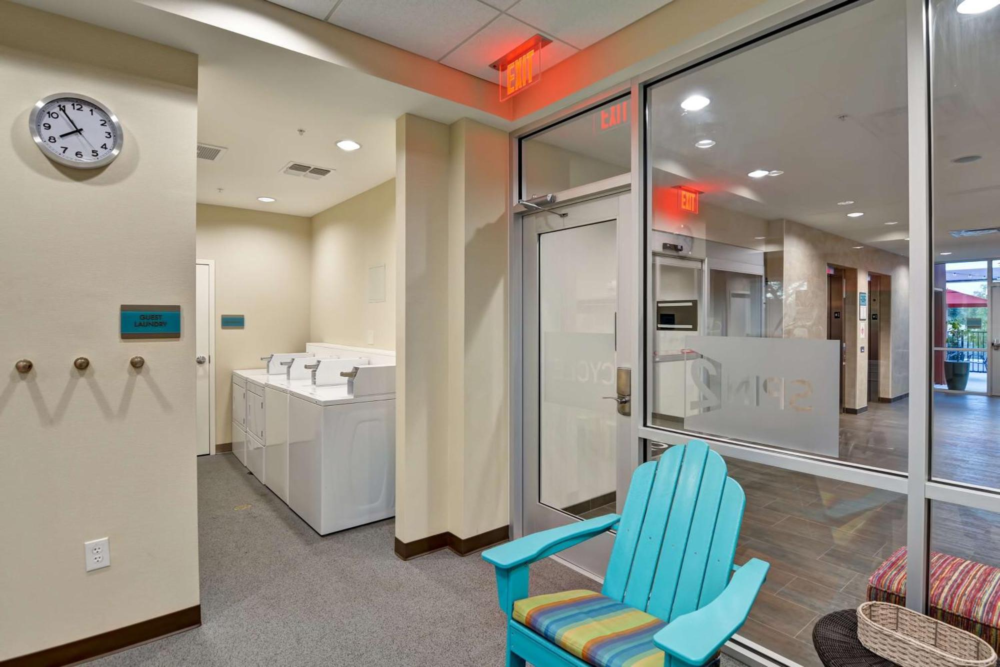Home2 By Hilton Usf Near Busch Gardens Hotel 3*
