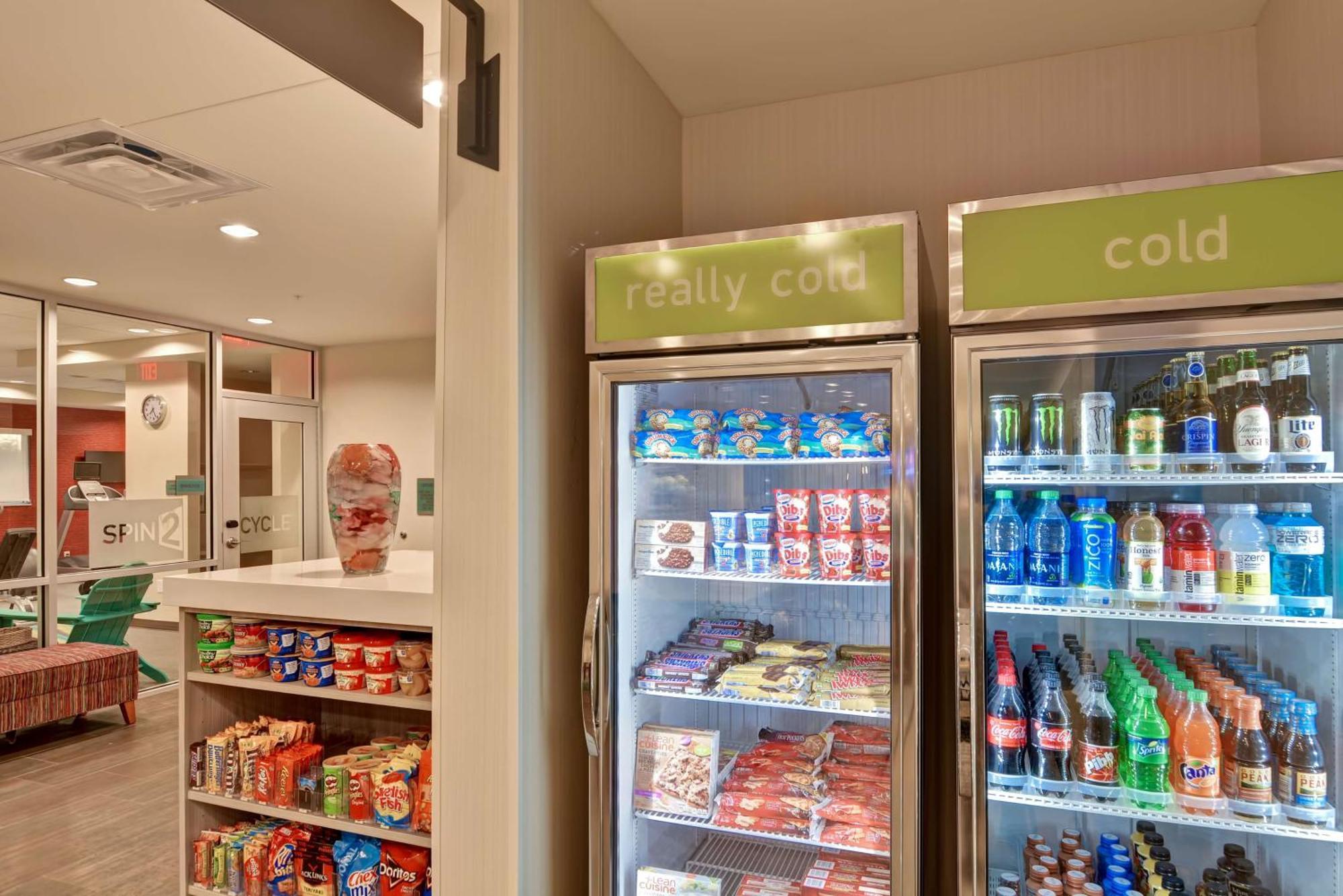 Hotel Home2 By Hilton Usf Near Busch Gardens 3*